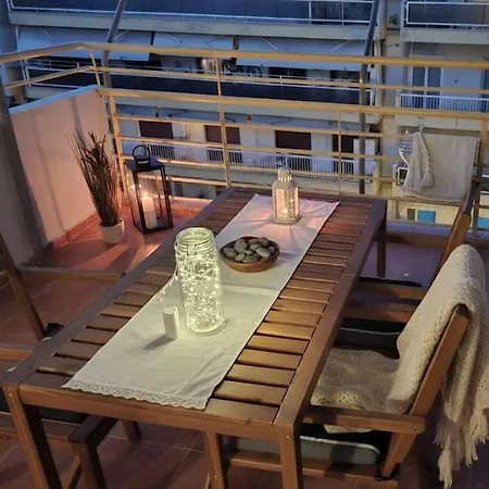 Апартаменты Newly Designed Balcony Near Analipsi Metro Салоники